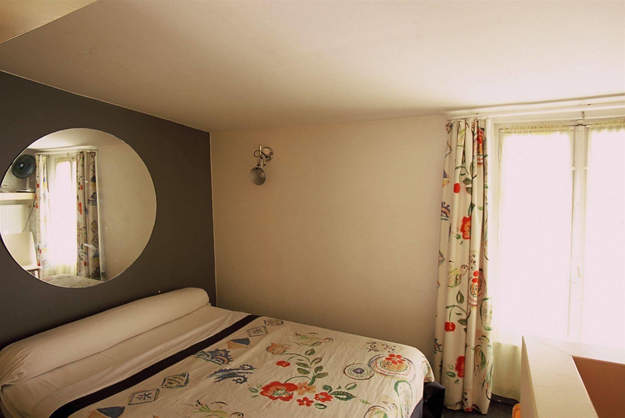 Trendy Canettes Hotel Párizs Kültér fotó